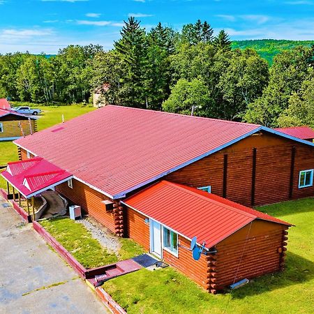 Love Hotels St John River By Oyo At Fort Kent Me Saint John Plantation Exteriör bild
