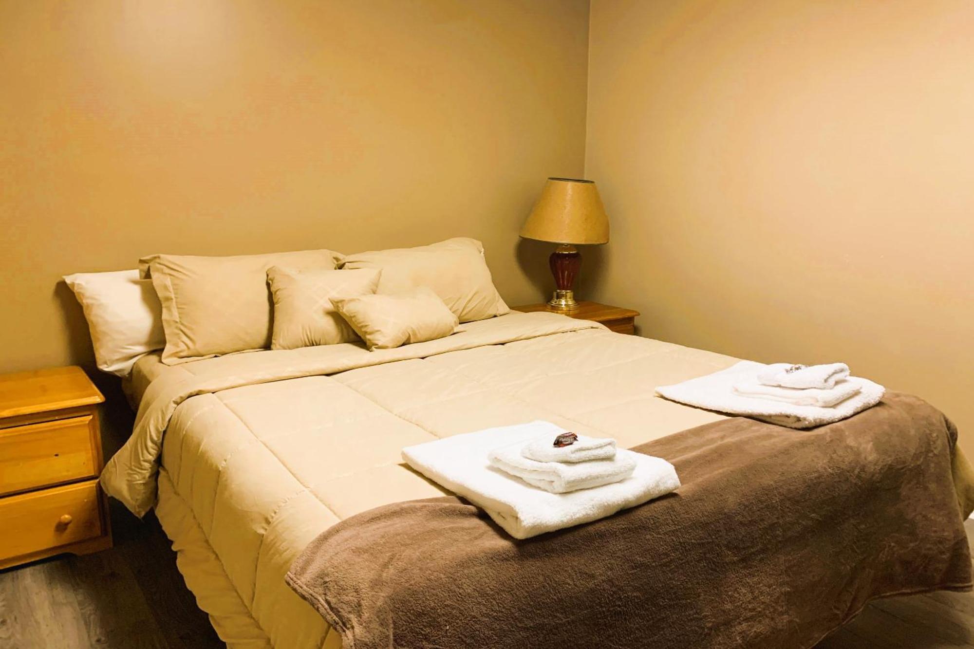 Love Hotels St John River By Oyo At Fort Kent Me Saint John Plantation Exteriör bild