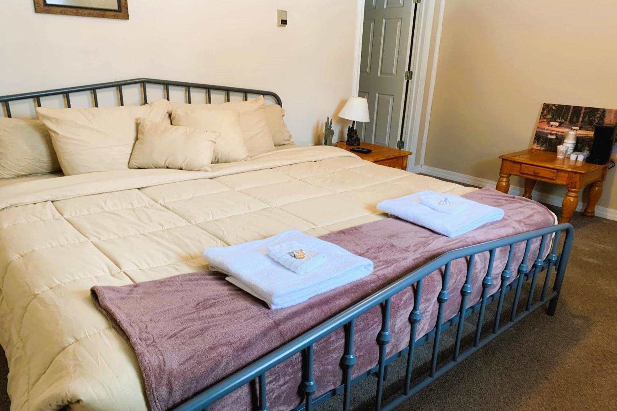 Love Hotels St John River By Oyo At Fort Kent Me Saint John Plantation Exteriör bild