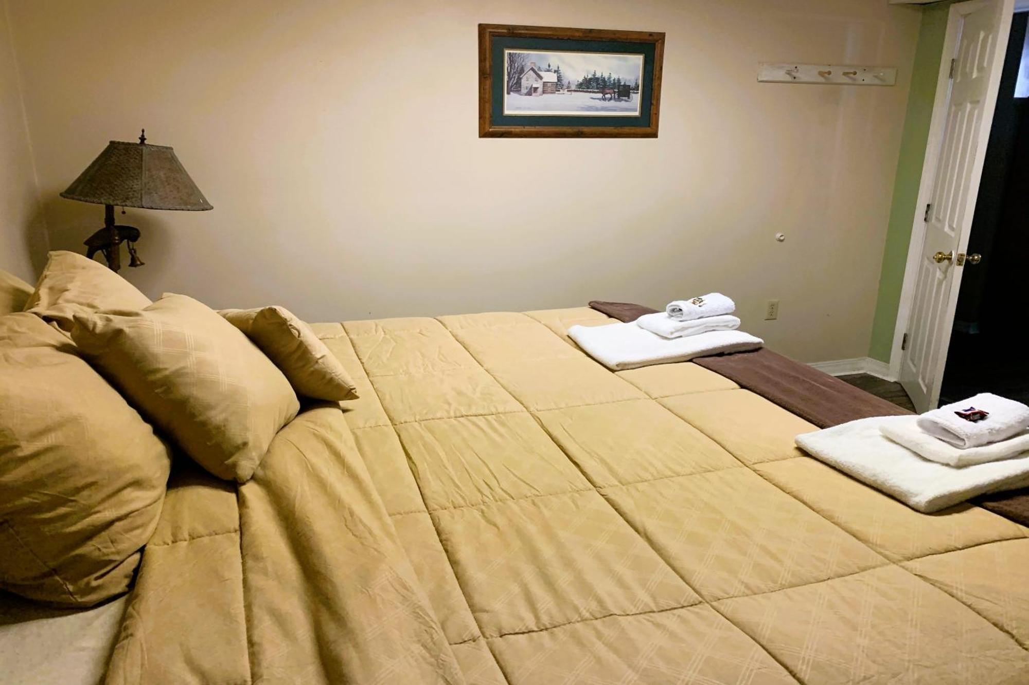 Love Hotels St John River By Oyo At Fort Kent Me Saint John Plantation Exteriör bild